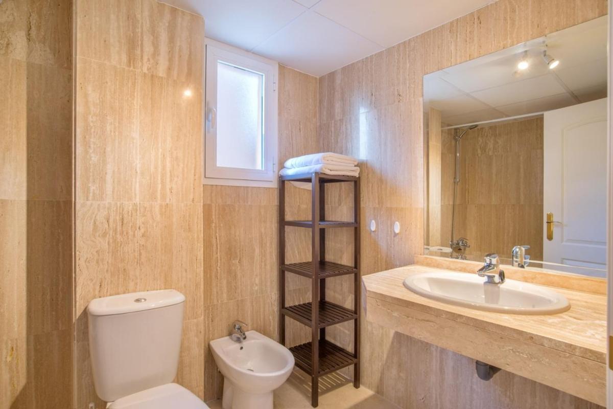 Apartment Modern 2 Bedroom With Sea View In Elviria